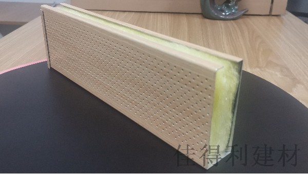 木紋沖孔鋁方通吊頂