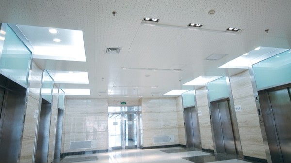 醫(yī)院工程項目優(yōu)選鋁單板幕墻